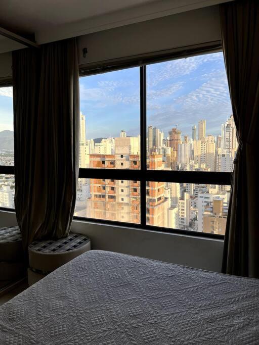 Apartamento No Centro, Com Vista Mar E Cristo Luz Balneario Camboriu Dış mekan fotoğraf